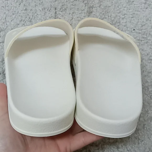 *Final Price* Rag & Bone White Pool Slides Shower Slides Size 9 NIB - Picture 7 of 7